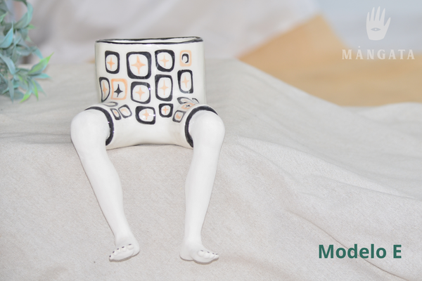 porta maceta PIERNAS E