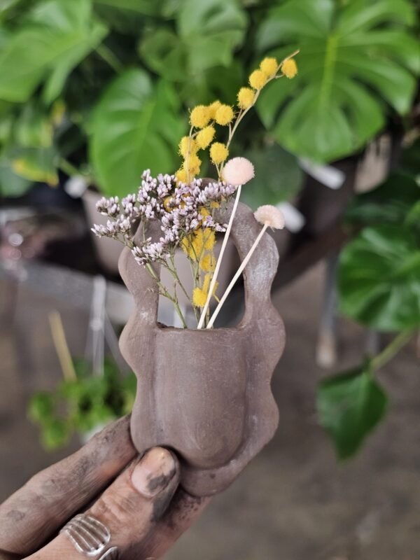 taller cerámica flores