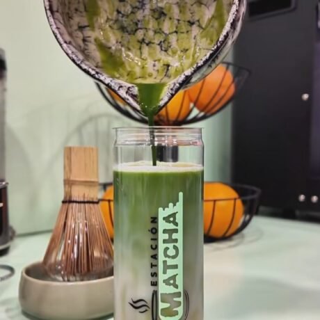 matcha y tierra
